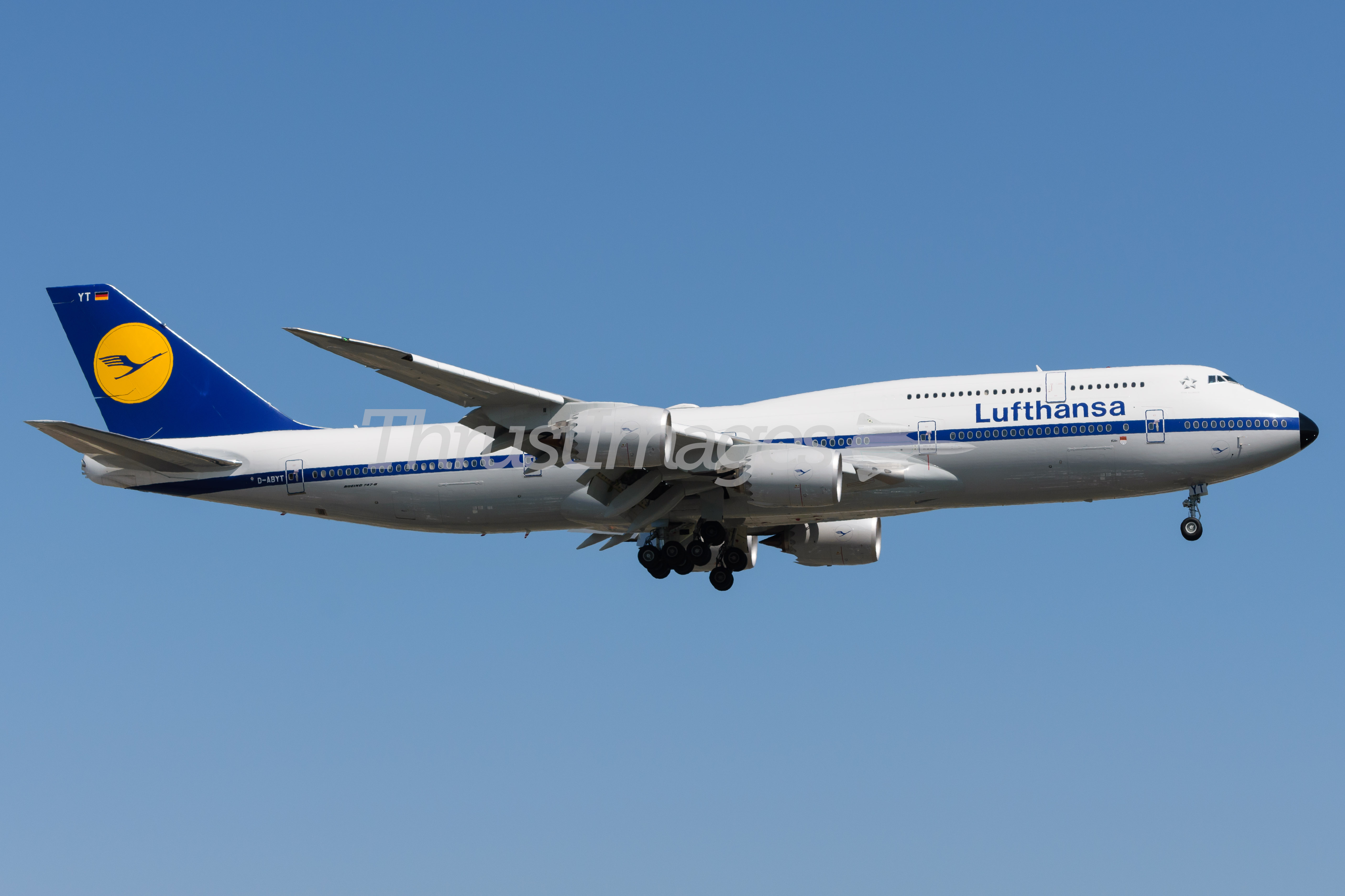 Boeing 747-830 D-ABYT (cn 37844/1513)